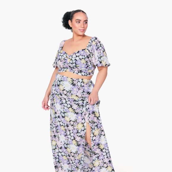 Dia & Co Sonny Puff Sleeve Crop Top Purple Retro Vintage Floral Romantic 2X - Picture 3 of 4